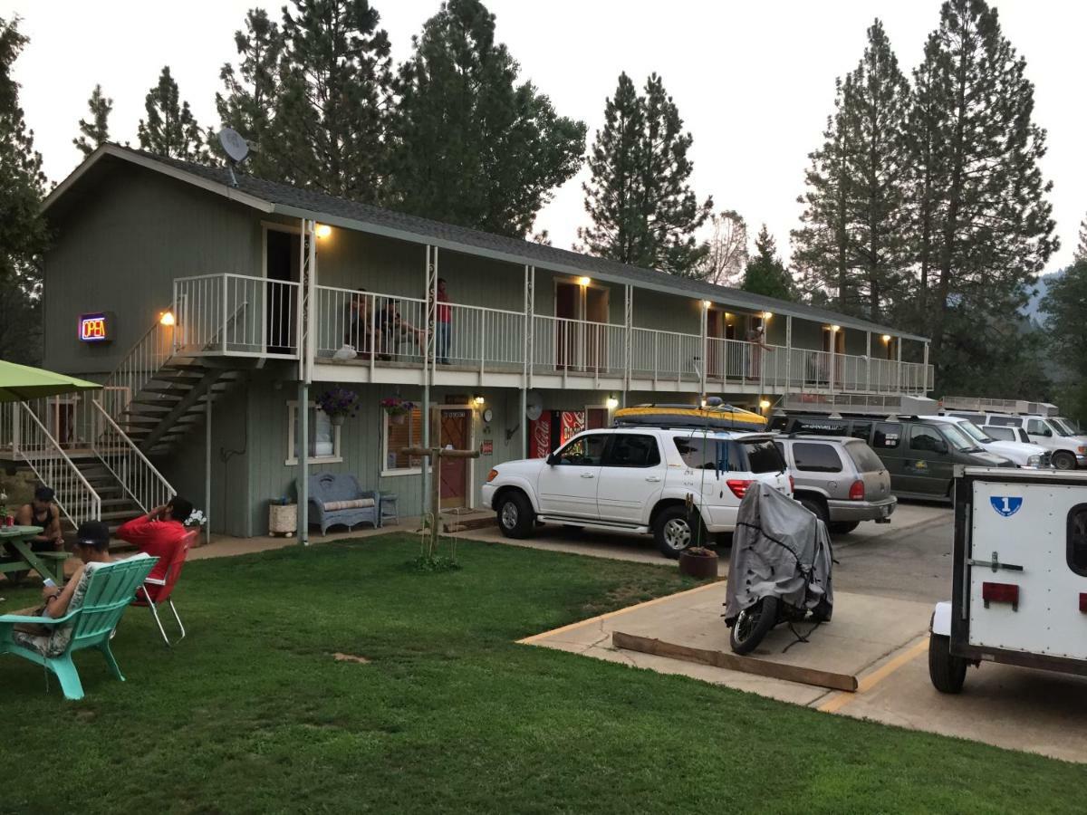 Brownsville Motel Exteriör bild